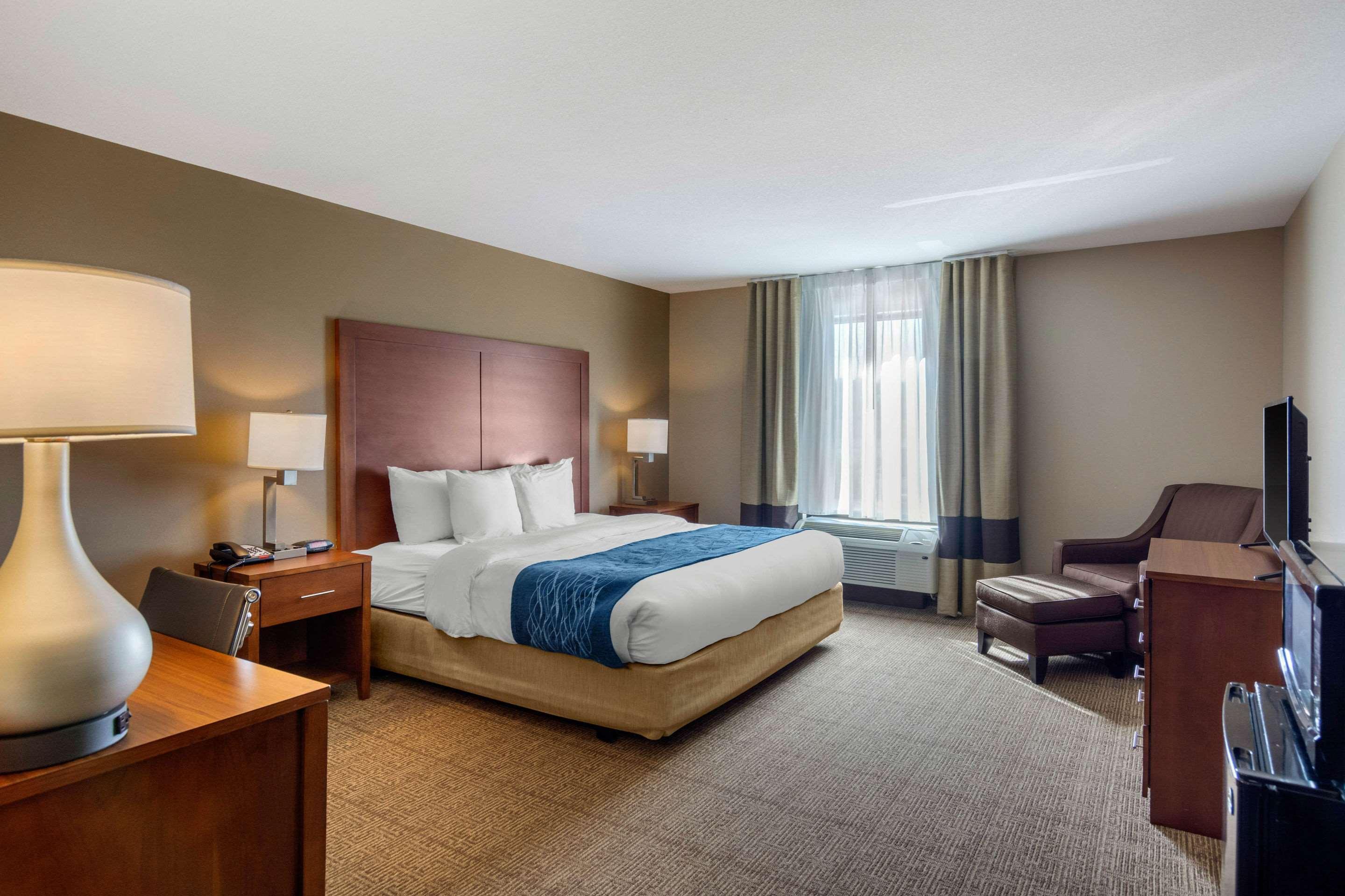 Comfort Inn South Chesterfield - Colonial Heights Bagian luar foto
