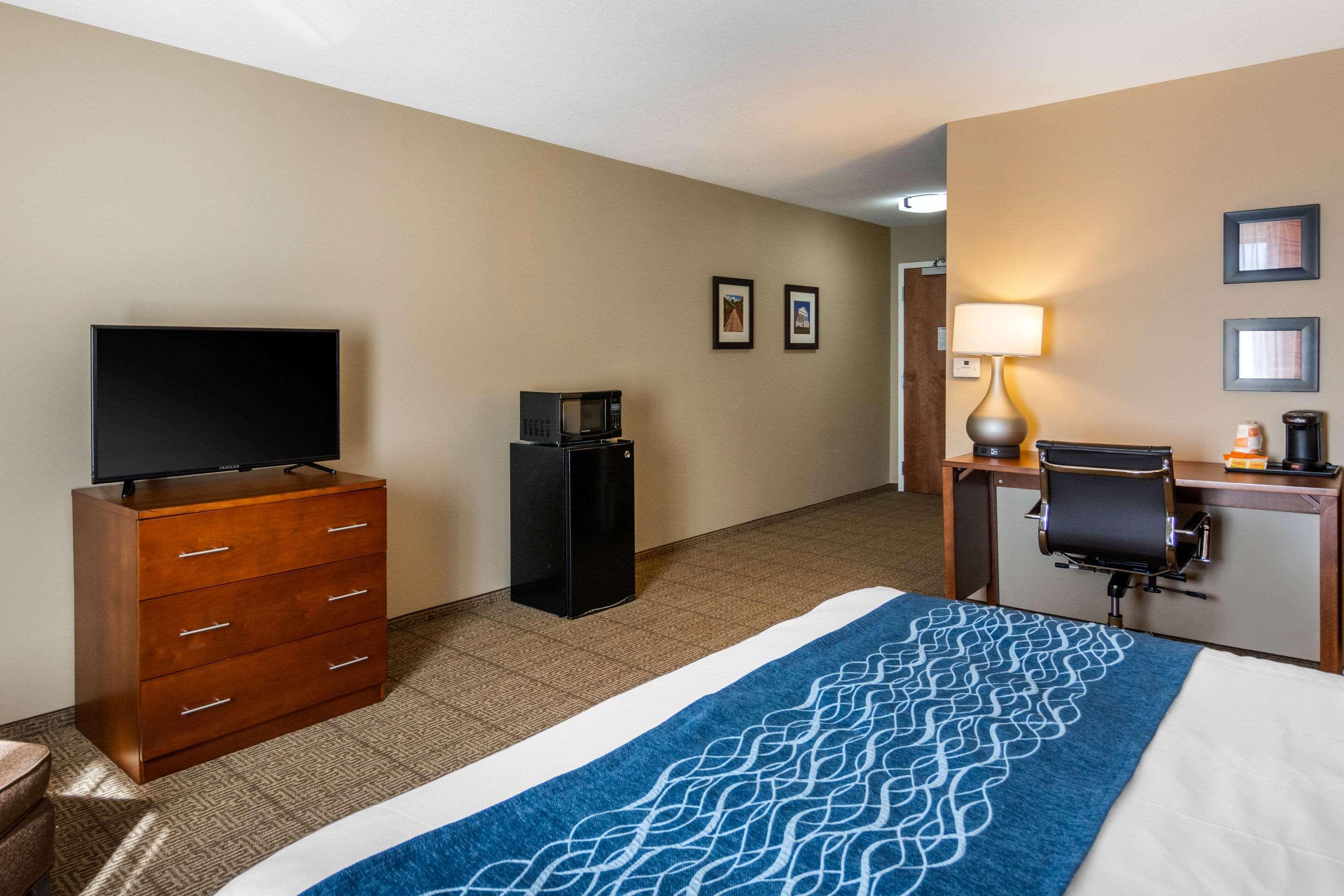 Comfort Inn South Chesterfield - Colonial Heights Bagian luar foto