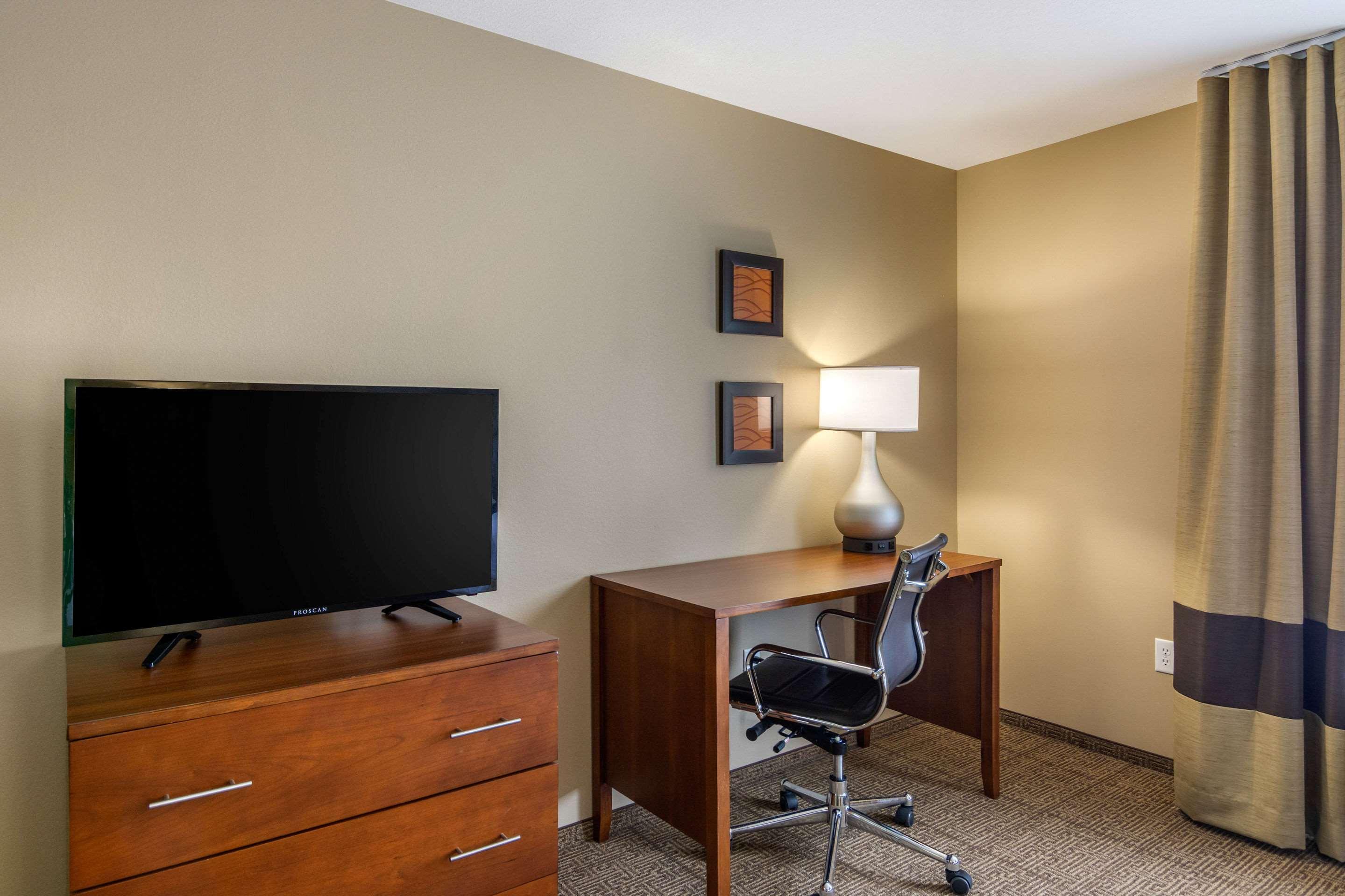 Comfort Inn South Chesterfield - Colonial Heights Bagian luar foto